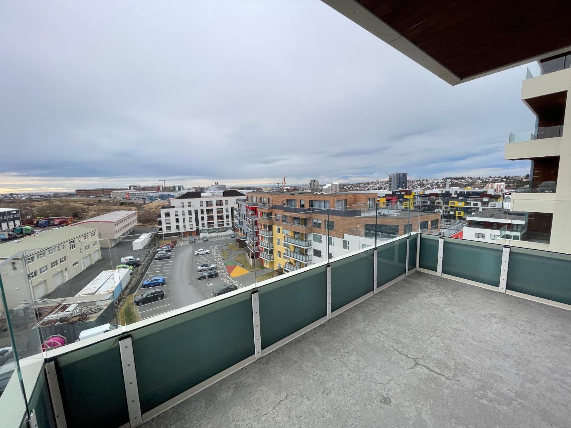 Modern And Spacious 3 Bedroom Apartment In Kopavogur Reykjavík Exterior foto